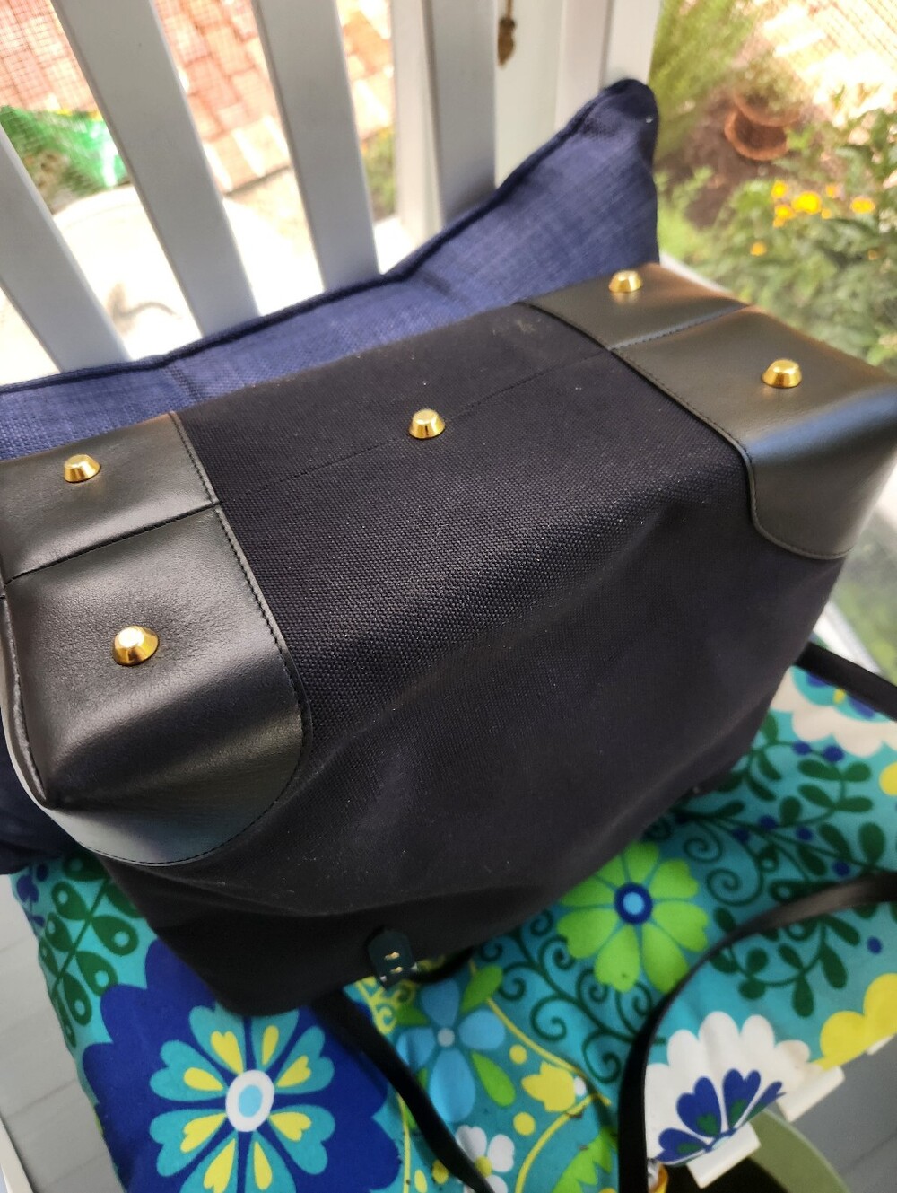 ⚜️$300. T. ANTHONY Black Tote W/ Handles & Crossbody Strap BOX & BAG. NEW IN BOX - Picture 12 of 15
